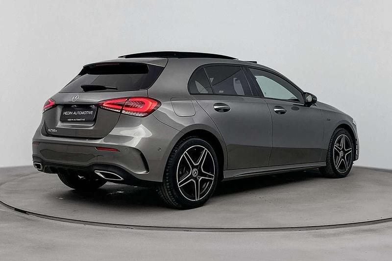 Occasion Mercedes A250 AMG line 218 PK (160 kW) 2021 Grijs Hatchback
