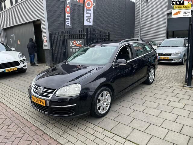 Zwart, metallic lak Gebruikt 2008 VW Golf VI Comfortline Stationwagen | € 1.999 (Goede deal) - Afbeelding 1/4