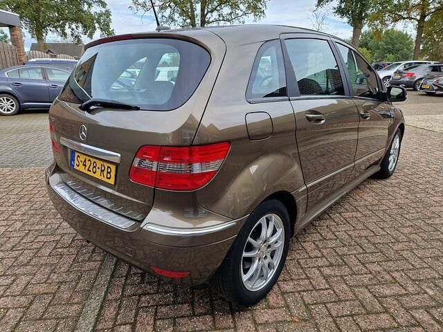 Occasion Mercedes B180 Business 116 PK (85 kW) 2011 Bruin MPV
