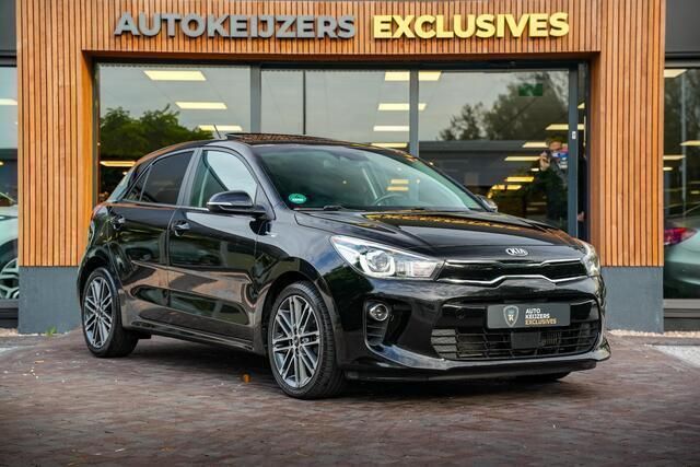 Zwart, metallic lak Gebruikt 2018 Kia Rio Platinum Edition Hatchback | € 12.900 (Eerlijke prijs) - Afbeelding 1/4