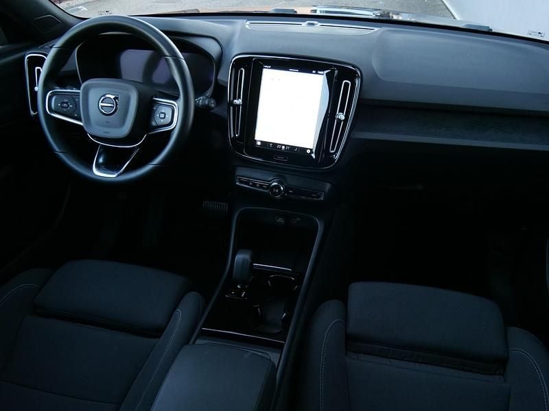 Occasion Volvo XC40 Core 170 kW (232 PK) 2023 Zwart SUV