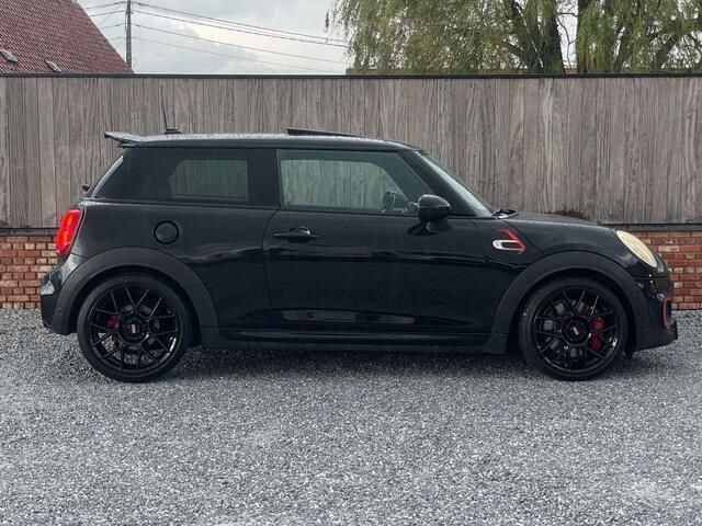 Occasion Mini John Cooper Works 231 PK (169 kW) 2015 Zwart Hatchback
