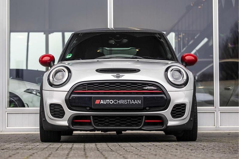 Occasion Mini John Cooper Works Chili 2017 Wit Hatchback
