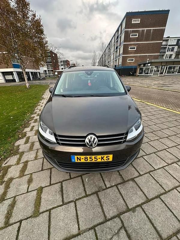 Gebruikt 2020 VW Sharan MPV | € 28.950 (Goede deal) - Afbeelding 1/4