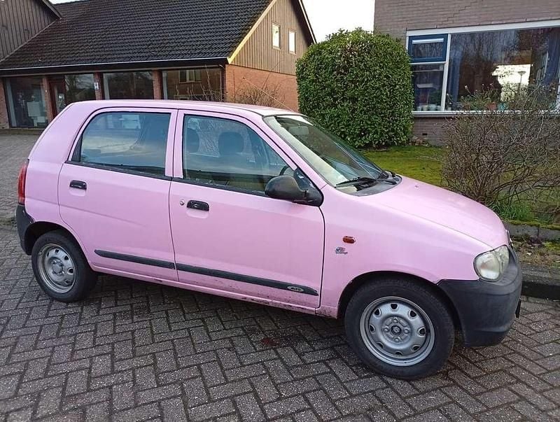 Paars Occasion 2004 Suzuki Alto GL Hatchback | € 900 (Goede deal) - Afbeelding 1/4