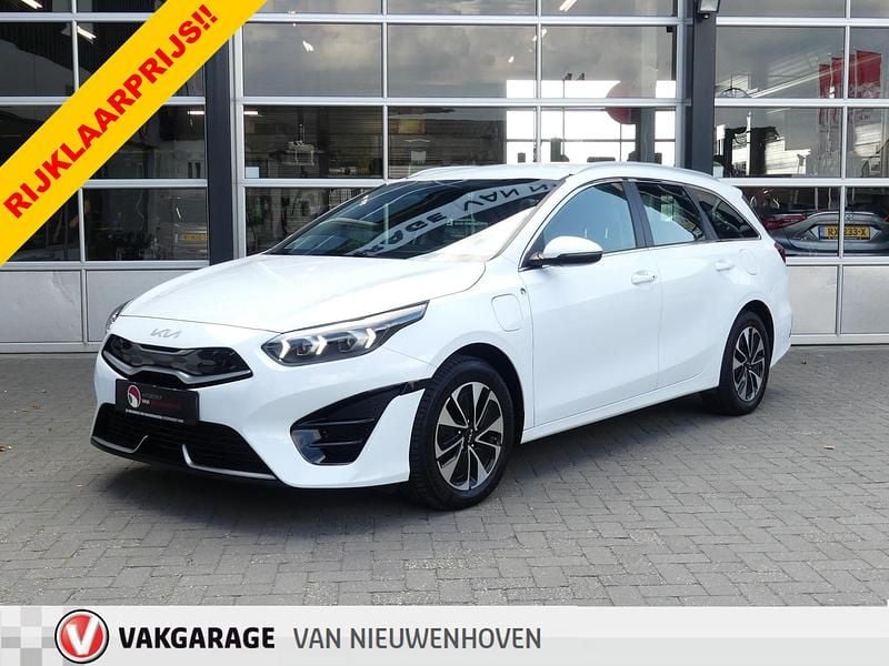 Wit Gebruikt 2021 Kia Ceed Stationwagen | € 19.999 (Goede deal) - Afbeelding 1/4