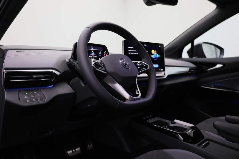 Zwart Nieuw 2025 VW ID.5 Pro SUV | € 46.724 (Eerlijke prijs) - Afbeelding 1/3