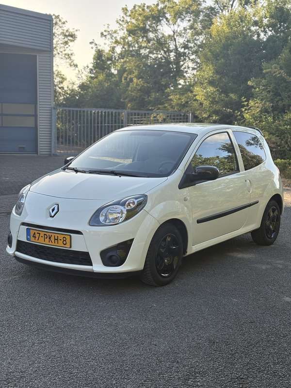 Wit Gebruikt 2011 Renault Twingo Collection Hatchback | € 1.995 (Goede deal) - Afbeelding 1/4