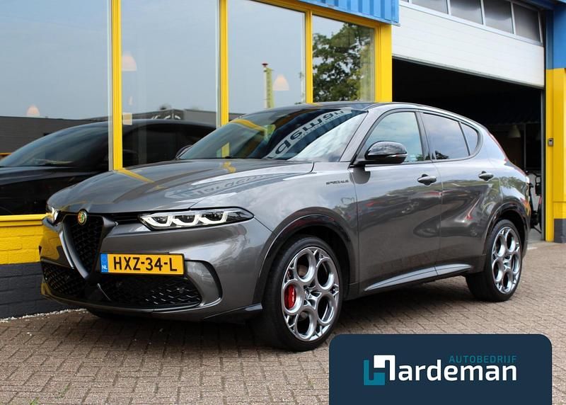 Grijs Gebruikt 2022 Alfa Romeo Tonale Edizione Speciale SUV | € 29.700 (Eerlijke prijs) - Afbeelding 1/4