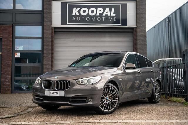 Bruin Gebruikt 2013 BMW 520 Executive Hatchback | € 12.440 - Afbeelding 1/4