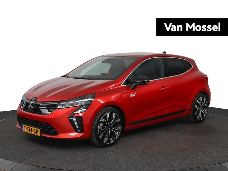 Rood Gebruikt 2023 Mitsubishi Colt Instyle Hatchback | € 21.995 (Eerlijke prijs) - Afbeelding 1/4