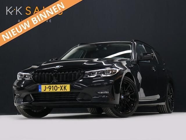 Zwart Gebruikt 2020 BMW 330 M Sport Stationwagen | € 24.740 (Super prijs) - Afbeelding 1/4