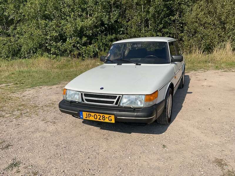 Gebruikt 1990 Saab 900 Hatchback | € 10.950 - Afbeelding 1/4