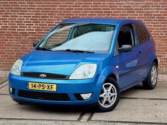 Occasion Ford Fiesta Futura 101 PK (74 kW) 2004 Blauw Hatchback