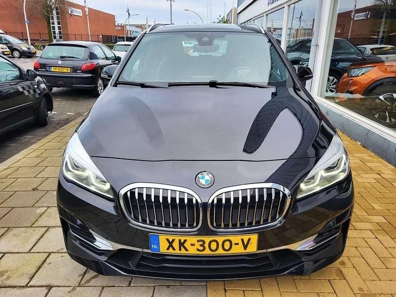 Occasion BMW 220 Active Tourer Executive 192 PK (141 kW) 2019 Zwart MPV