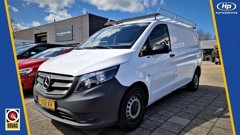 Overige Gebruikt 2019 Mercedes Vito MPV | € 10.000 - Afbeelding 1/4