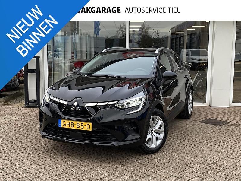 Zwart Gebruikt 2024 Mitsubishi ASX Intense SUV | € 27.800 (Eerlijke prijs) - Afbeelding 1/4