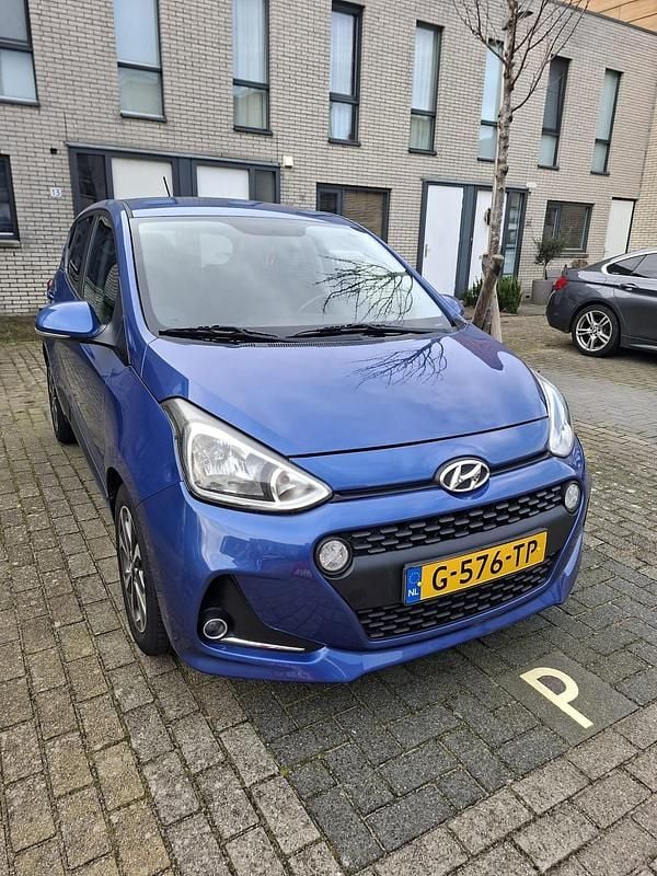 Blauw Occasion 2019 Hyundai i10 Comfort Hatchback | € 10.500 (Super prijs) - Afbeelding 1/4