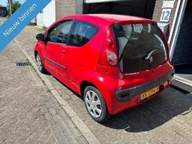 Occasion Peugeot 107 68 PK (50 kW) 2005 Rood Hatchback