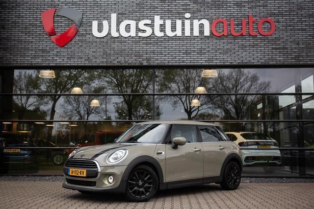 Grijs Gebruikt 2020 Mini ONE Business Hatchback | € 14.950 (Eerlijke prijs) - Afbeelding 1/4