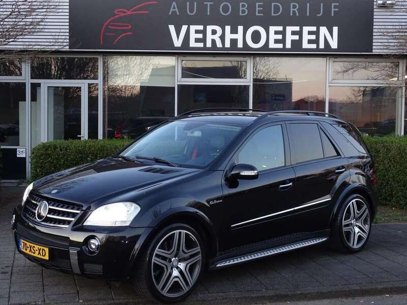 Zwart, metallic lak Gebruikt 2007 Mercedes ML63 AMG AMG SUV | € 16.950 (Eerlijke prijs) - Afbeelding 1/4