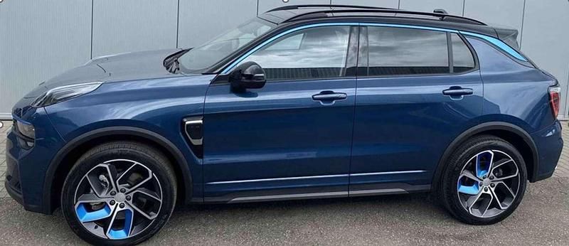 Blauw Gebruikt 2023 Lynk & Co 01 SUV | € 27.000 (Eerlijke prijs) - Afbeelding 1/1