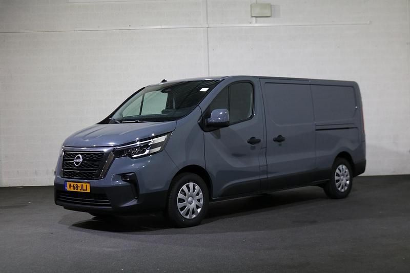 Grijs Gebruikt 2024 Nissan Primastar N-Connecta MPV | € 32.950 (Iets duurder) - Afbeelding 1/4