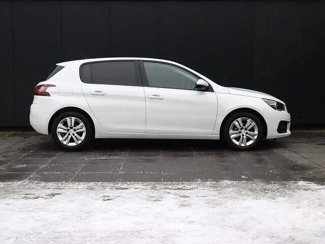 Occasion Peugeot 308 Avantage 110 PK (80 kW) 2019 Wit Hatchback