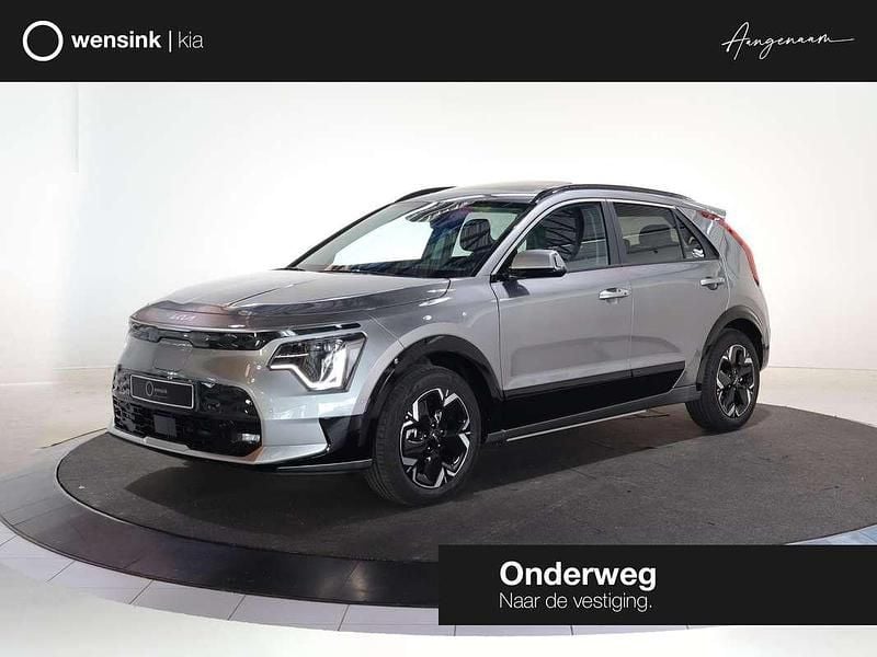 Overige Nieuw 2025 Kia e-Niro Advance SUV | € 48.990 (Duur) - Afbeelding 1/4