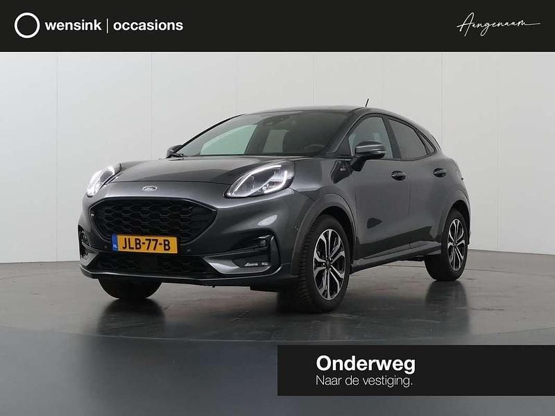 Grijs Gebruikt 2023 Ford Puma ST-Line SUV | € 25.935 (Eerlijke prijs) - Afbeelding 1/4
