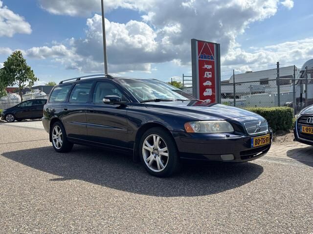 Blauw Gebruikt 2007 Volvo V70 Stationwagen | € 3.700 (Iets duurder) - Afbeelding 1/4