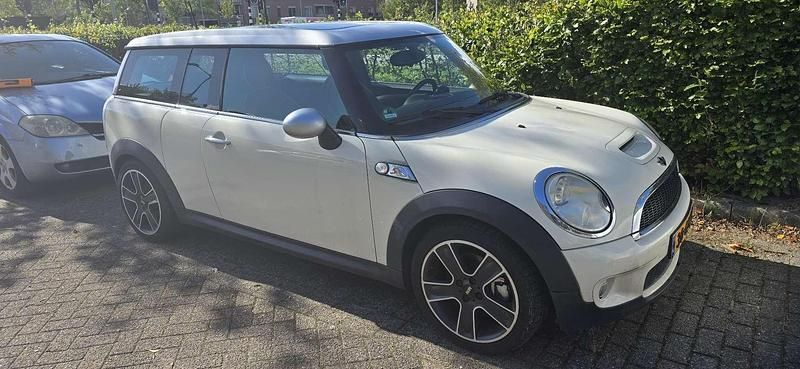 Beige Gebruikt 2008 Mini Cooper S Clubman Stationwagen | € 6.900 - Afbeelding 1/4