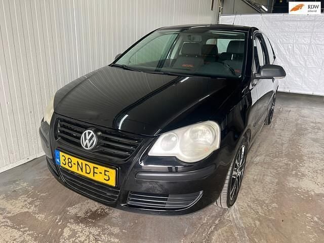 Zwart Gebruikt 2006 VW Polo Trendline Hatchback | € 999 (Goede deal) - Afbeelding 1/4