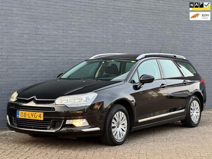 Zwart Occasion 2009 Citroën C5 Stationwagen | € 3.245 (Goede deal) - Afbeelding 1/4