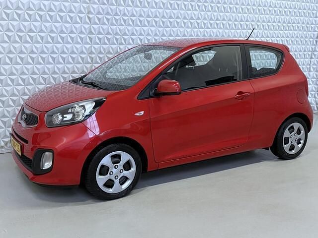 Occasion Kia Picanto Comfort 69 PK (50 kW) 2013 Rood (metallic) Hatchback