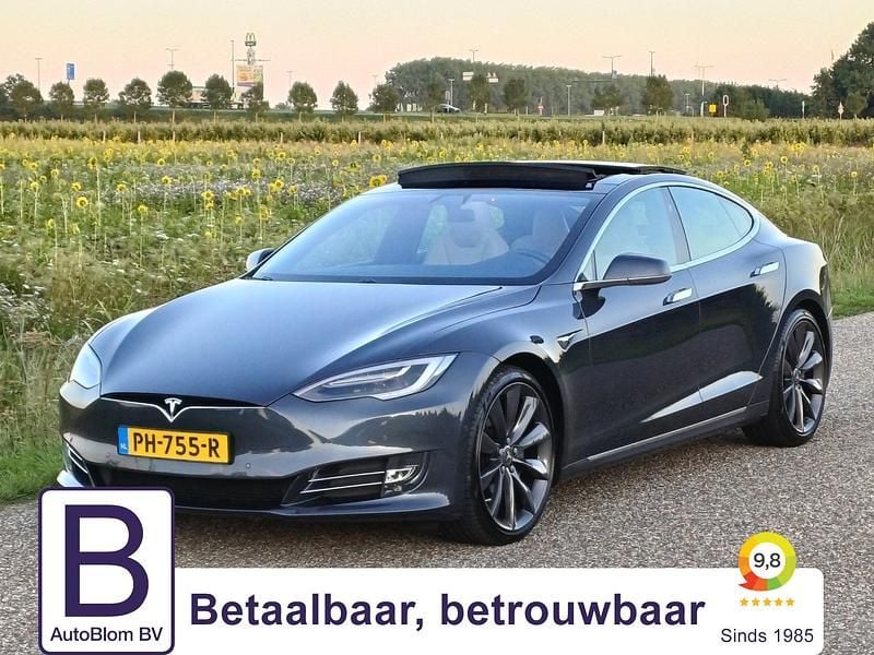 Grijs Gebruikt 2017 Tesla Model S Sedan | € 20.950 (Eerlijke prijs) - Afbeelding 1/4