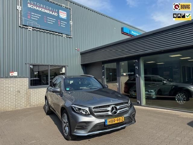 Grijs Gebruikt 2019 Mercedes GLC250 Business SUV | € 39.995 (Duur) - Afbeelding 1/4