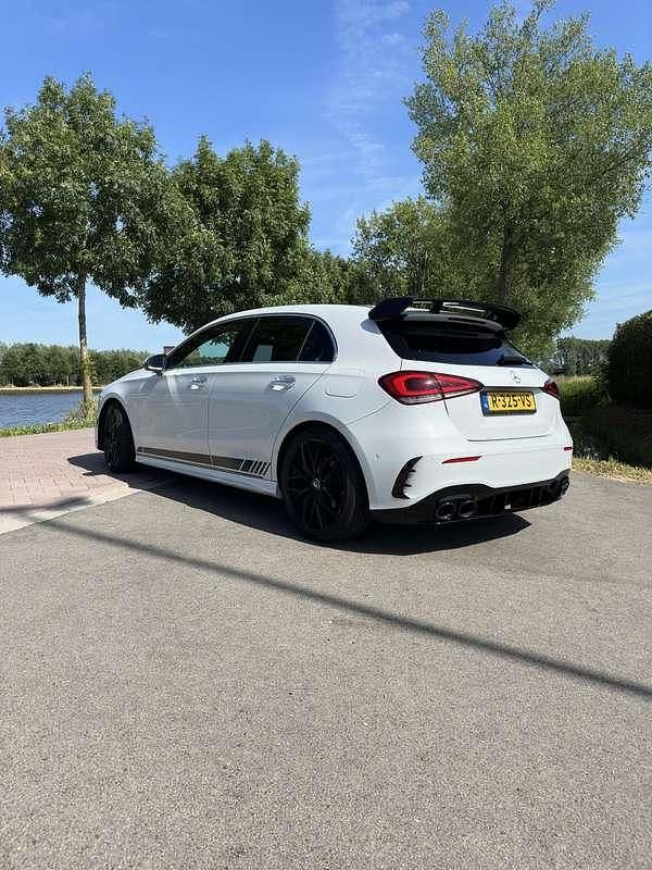Wit Gebruikt 2019 Mercedes A200 AMG Stationwagen | € 26.000 (Eerlijke prijs) - Afbeelding 1/4