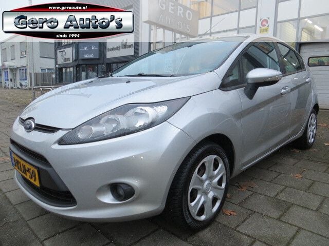 Grijs Gebruikt 2011 Ford Fiesta Ghia Hatchback | € 4.500 (Eerlijke prijs) - Afbeelding 1/4
