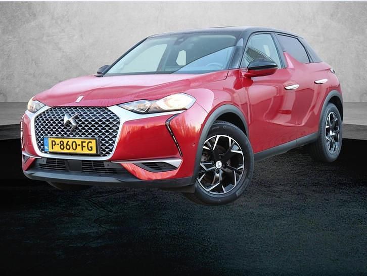 Rood Gebruikt 2020 DS Automobiles DS3 Crossback E-Tense So Chic SUV | € 16.620 (Eerlijke prijs) - Afbeelding 1/4