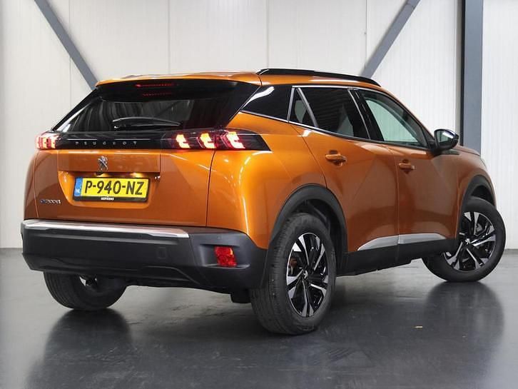 Occasion Peugeot e-2008 Allure 100 kW (136 PK) 2022 Oranje SUV