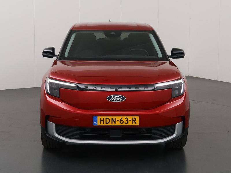 Occasion Ford Explorer Extended Range 11 kW (15 PK) 2025 Rood SUV
