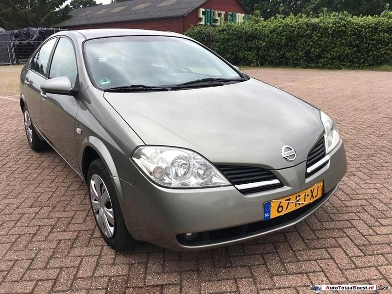 Grijs Gebruikt 2005 Nissan Primera Visia Sedan | € 1.799 - Afbeelding 1/4