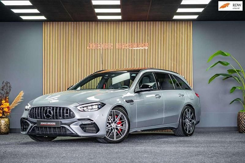 Grijs Gebruikt 2023 Mercedes C63 AMG AMG Stationwagen | € 86.950 (Eerlijke prijs) - Afbeelding 1/4