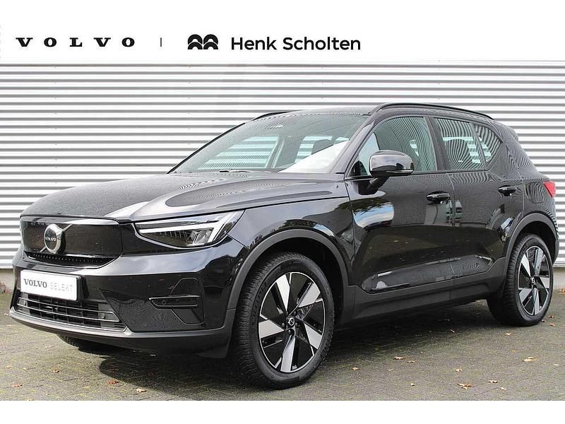 Gebruikt 2024 Volvo XC40 Plus SUV | € 43.750 (Eerlijke prijs) - Afbeelding 1/4