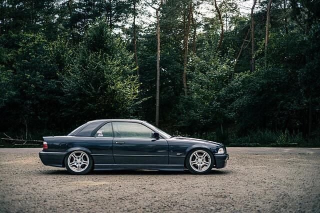 Blauw Gebruikt 1996 BMW 318 Basis Cabriolet | € 6.650 - Afbeelding 1/4