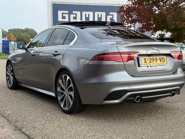 Occasion Jaguar XE R-Dynamic 301 PK (221 kW) 2019 Grijs Sedan