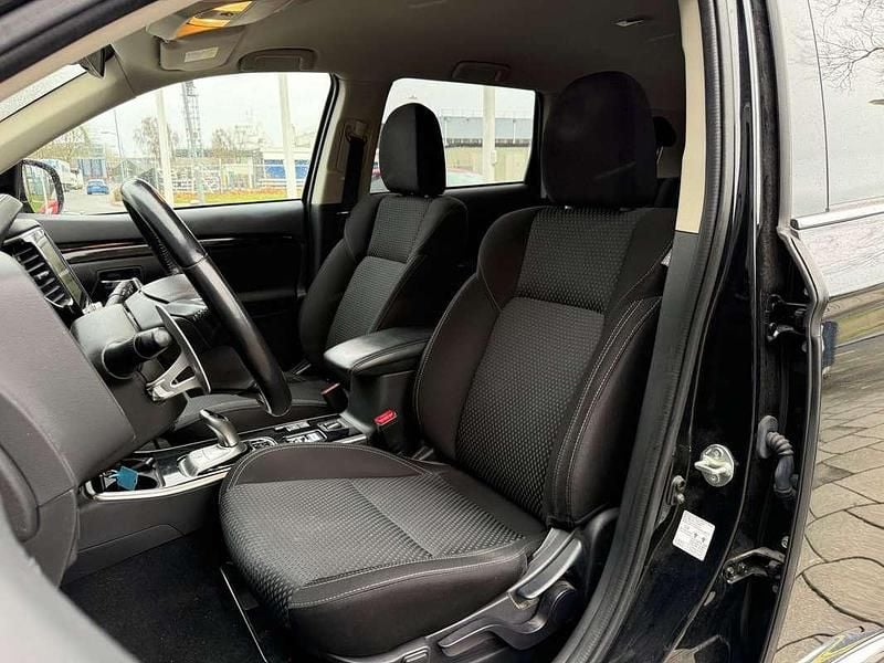 Occasion Mitsubishi Outlander P-HEV 224 PK (164 kW) 2021 Zwart SUV