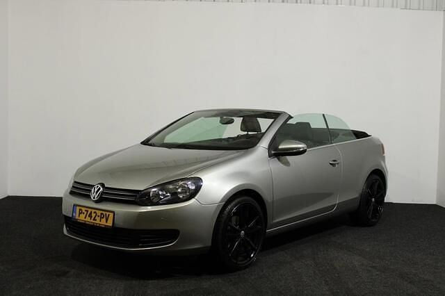Occasion VW Golf 105 PK (77 kW) 2011 Grijs (metallic) Cabriolet