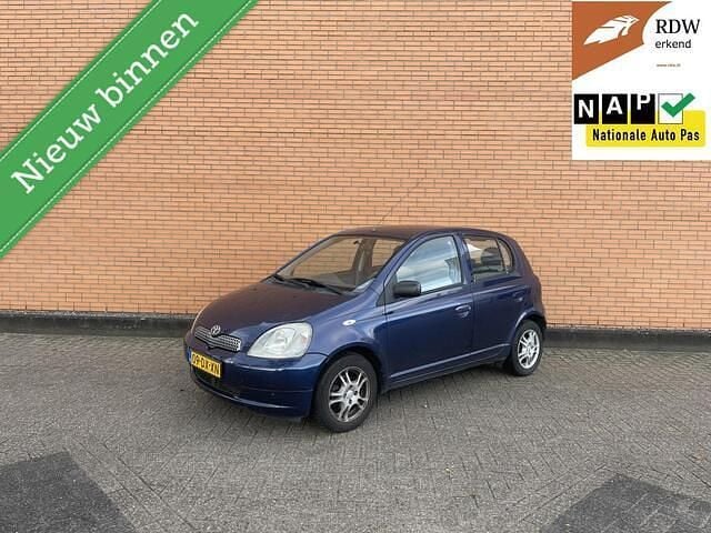Blauw Gebruikt 2000 Toyota Yaris Hatchback | € 2.395 (Eerlijke prijs) - Afbeelding 1/4